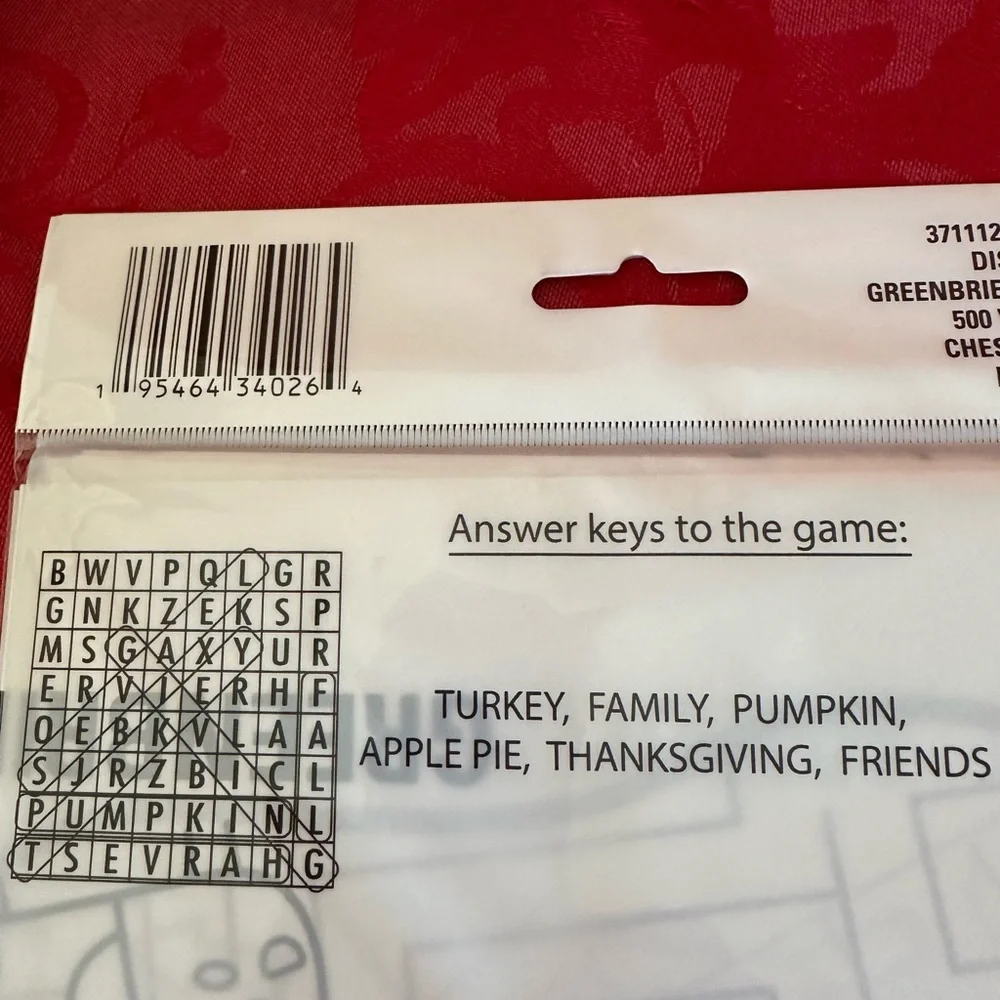 ☀️ 3/$10 Color your own Thanksgiving Table cover (see description)